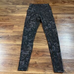 Colorful Koala Camo Gray Stretch High Rise Leggings Women’s Size Small